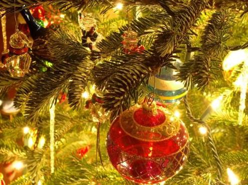 christmas-tree-ornaments-wallpapers